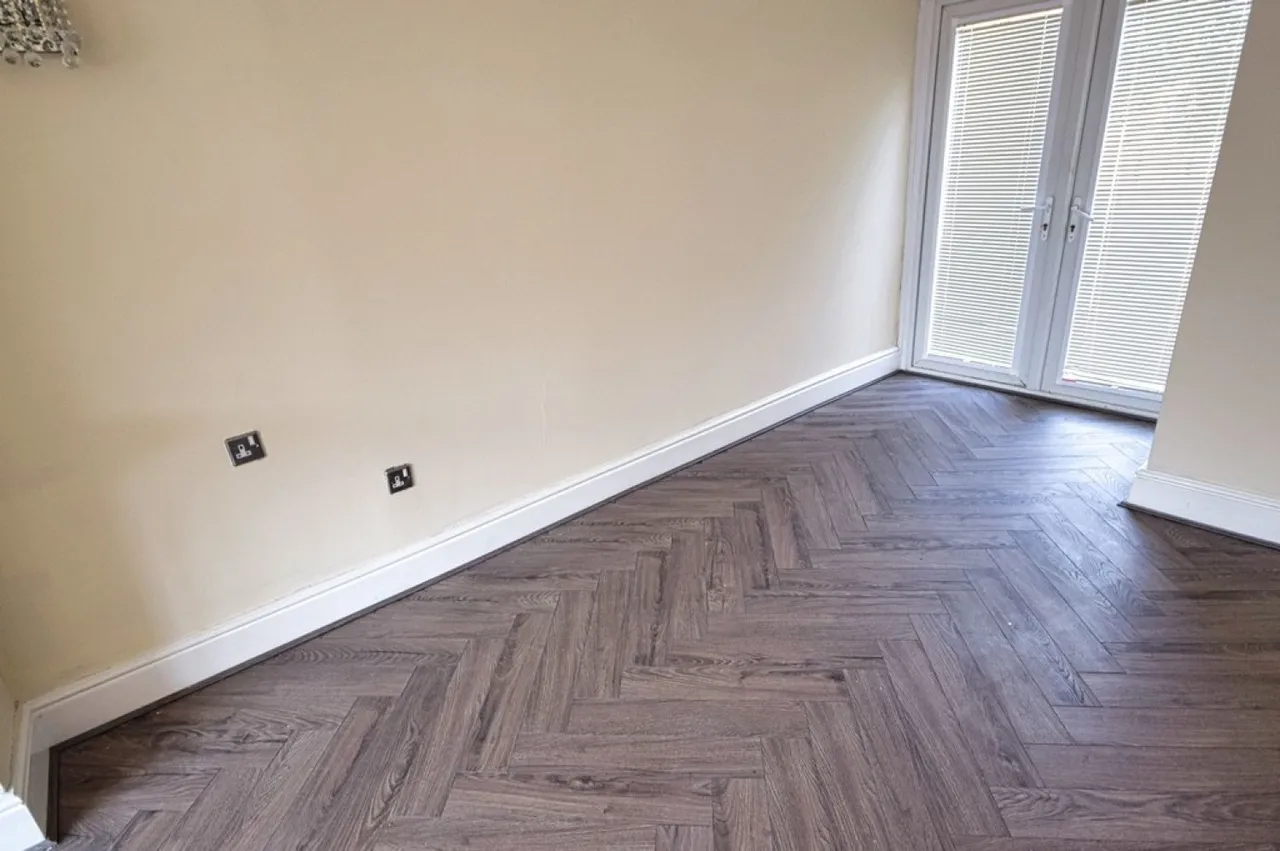 Dovercourt Road, Sheldon, B26, photo 12