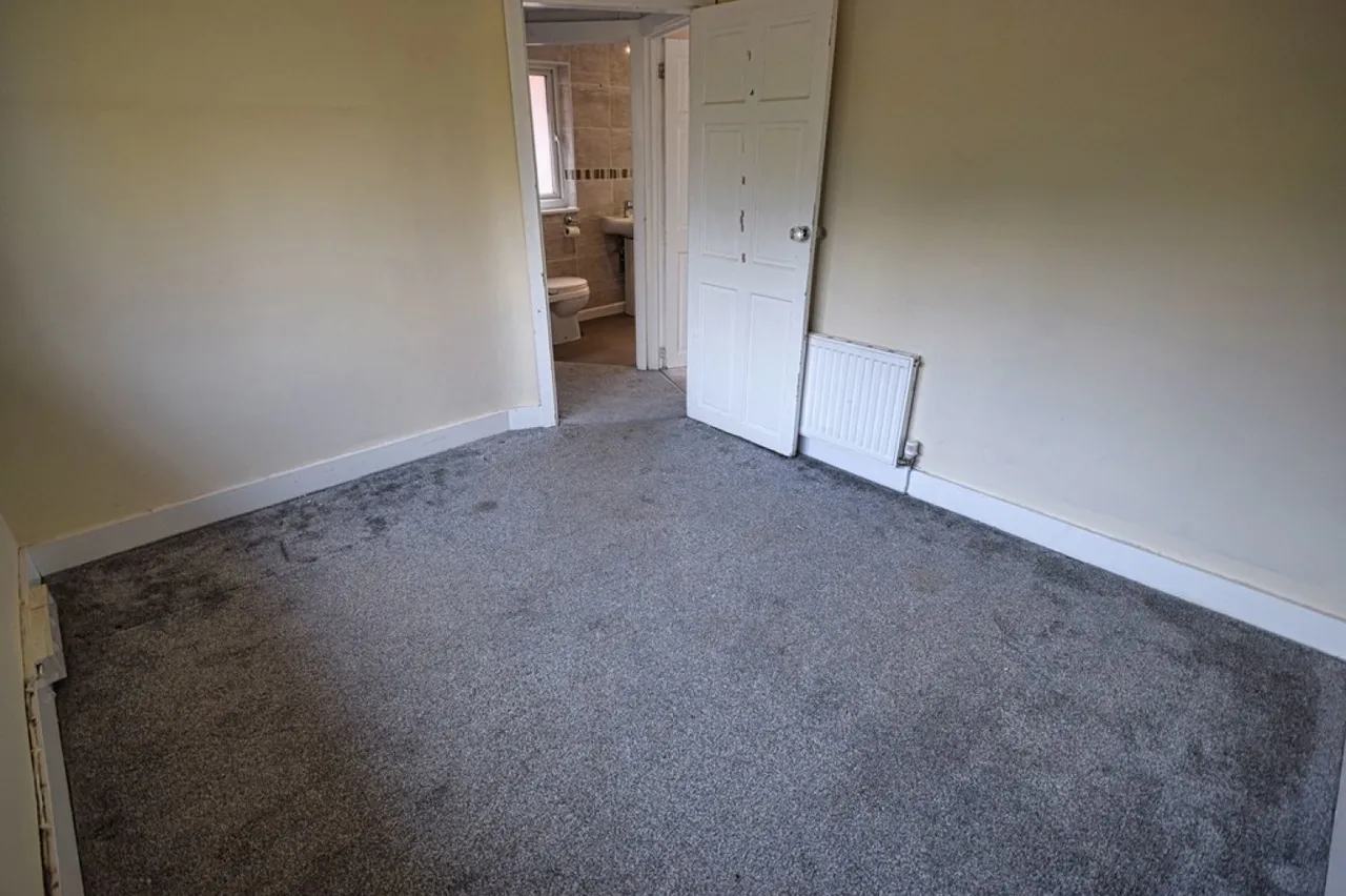 Dovercourt Road, Sheldon, B26, photo 20