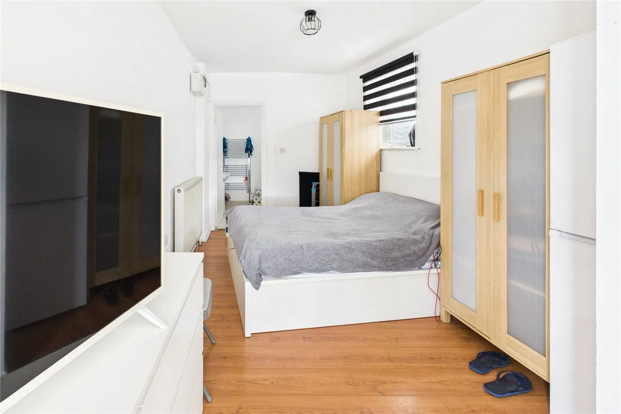 Guildersfield Road, London, SW16, photo 21