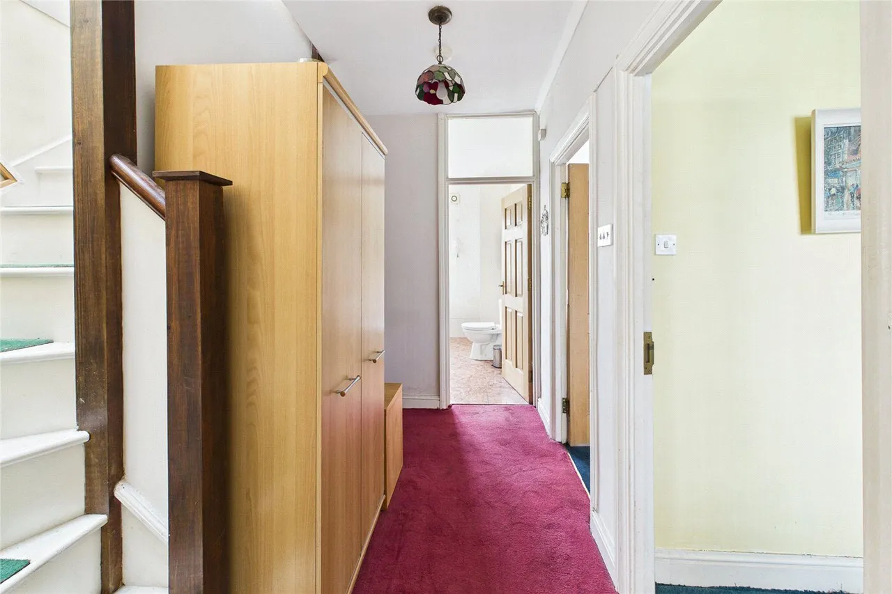 Guildersfield Road, London, SW16, photo 13