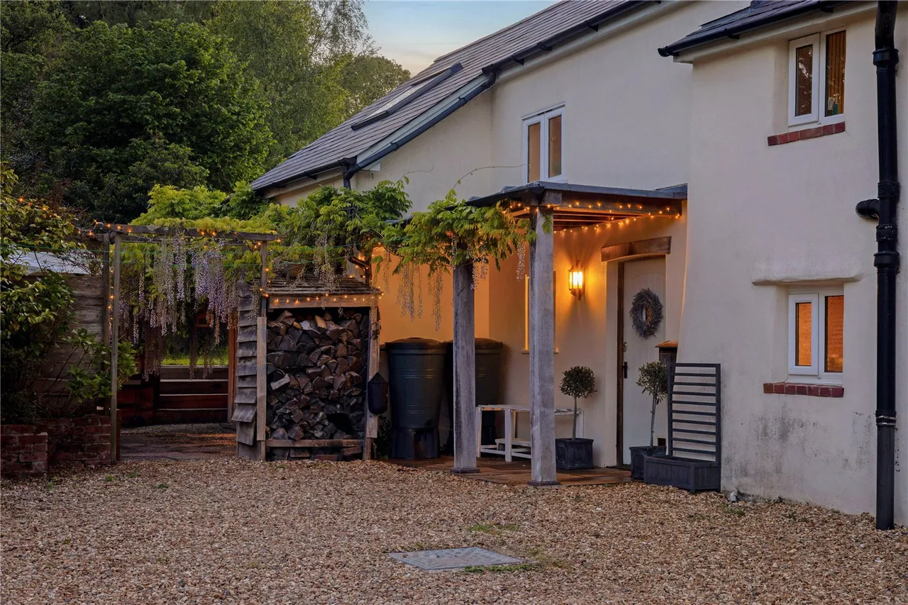 An Enchanting Period Cottage Set Within Over 1.3 Acres of Beautiful Private Grounds, photo 19