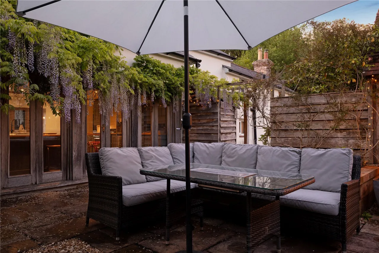 An Enchanting Period Cottage Set Within Over 1.3 Acres of Beautiful Private Grounds, photo 24