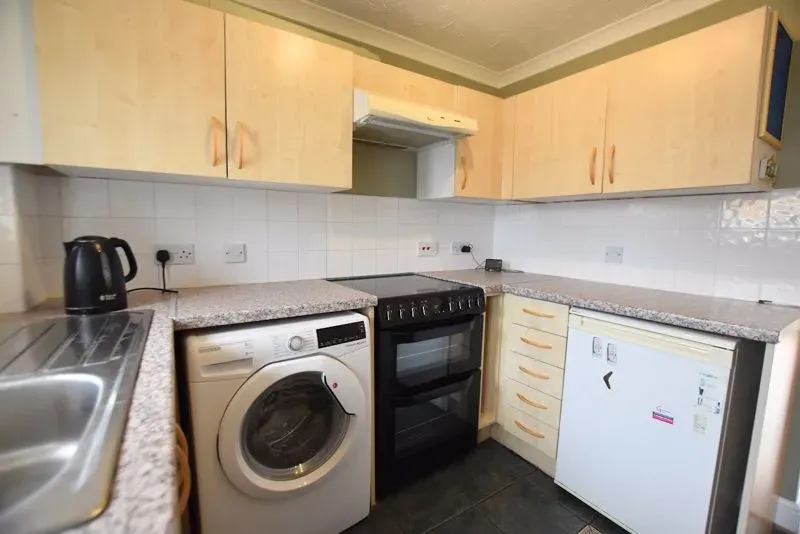 Bardsey Court, Monkston, Milton Keynes, Buckinghamshire, MK10 9DL, photo 2