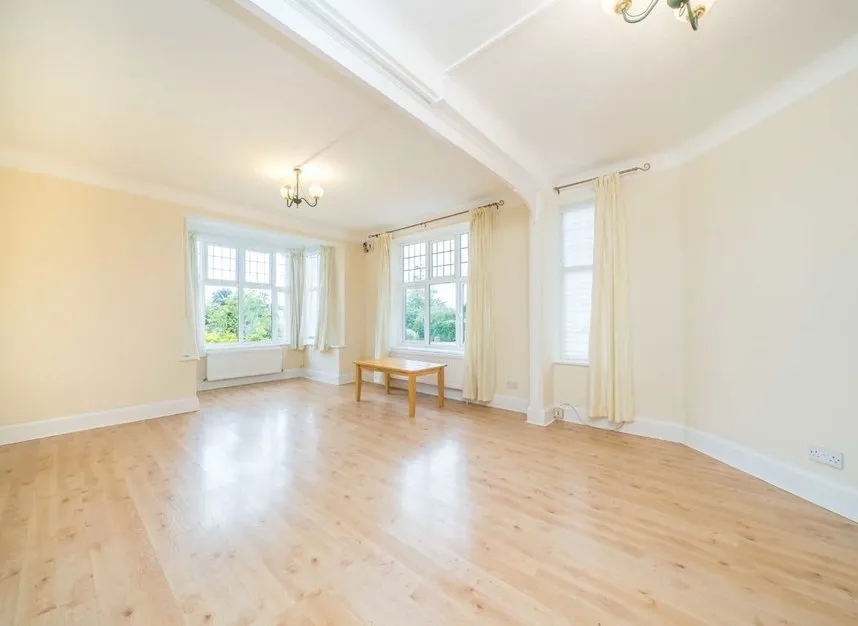Portsmouth Road, Surbiton, KT6, photo 6