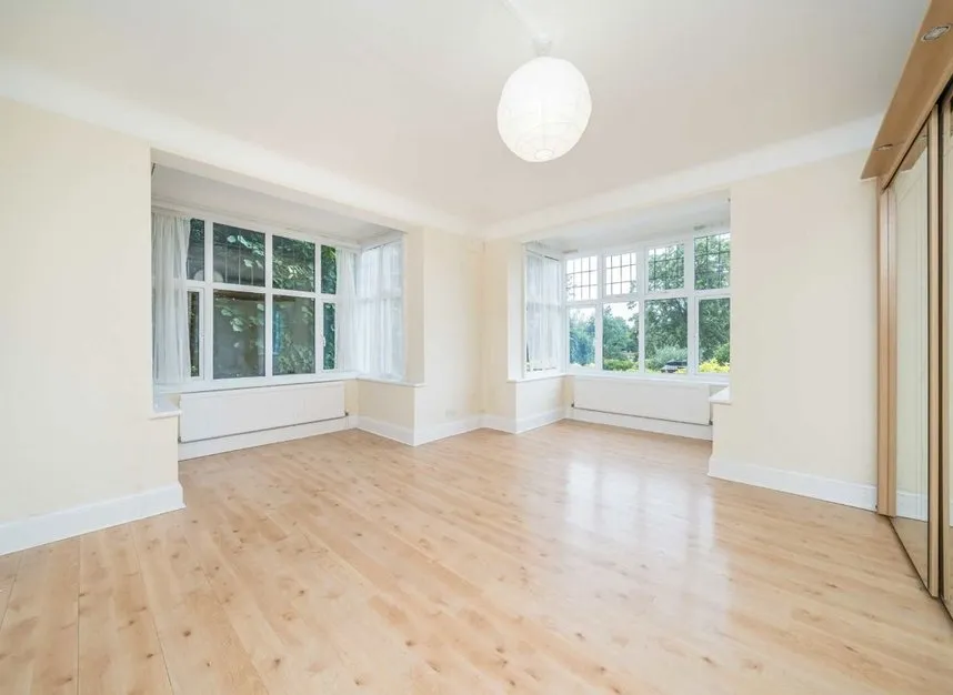 Portsmouth Road, Surbiton, KT6, photo 5