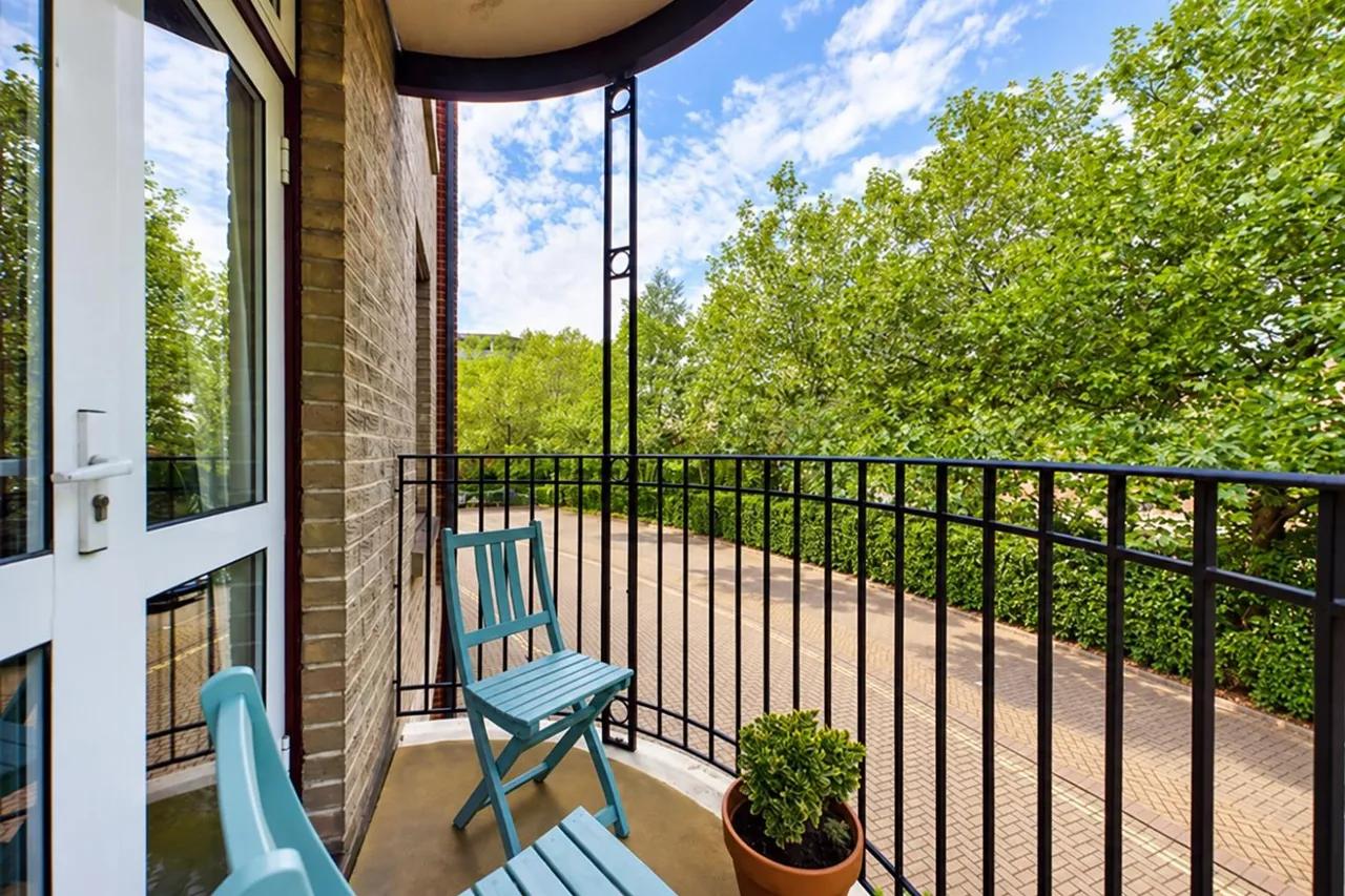 Alcantara Crescent, Southampton, SO14, photo 13