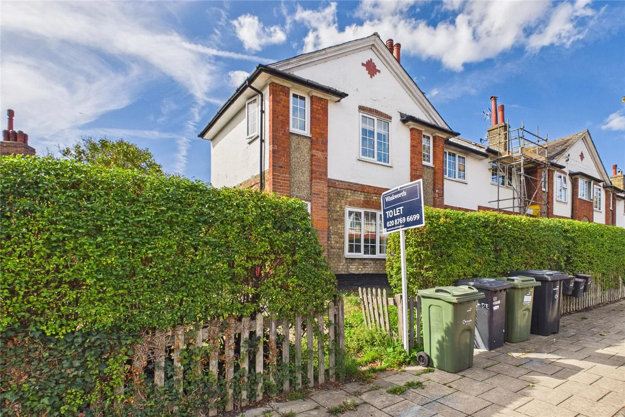 Cricklade Avenue, London, SW2, photo 11