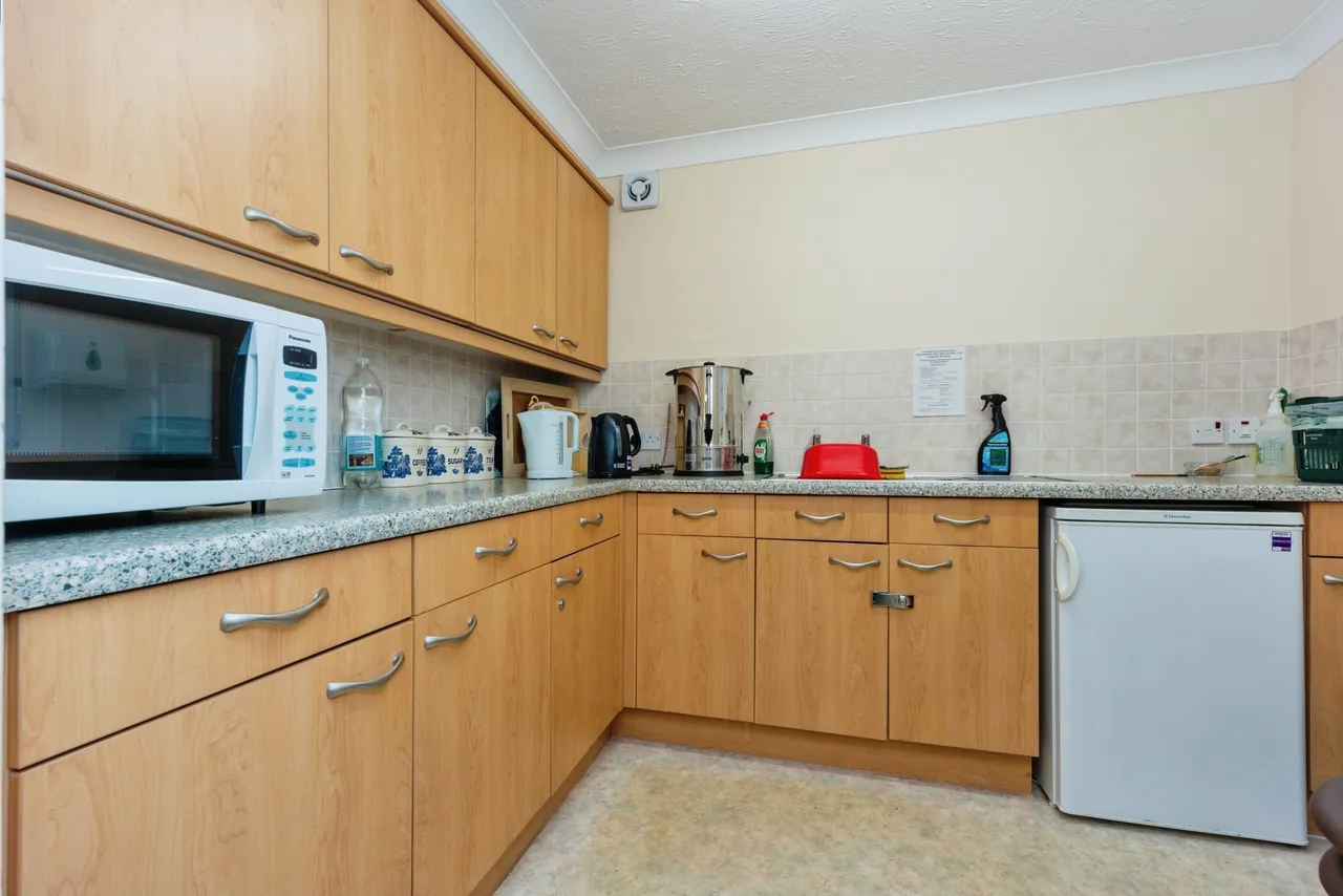 Station Road, Marple, Stockport, Greater Manchester, SK6, photo 9