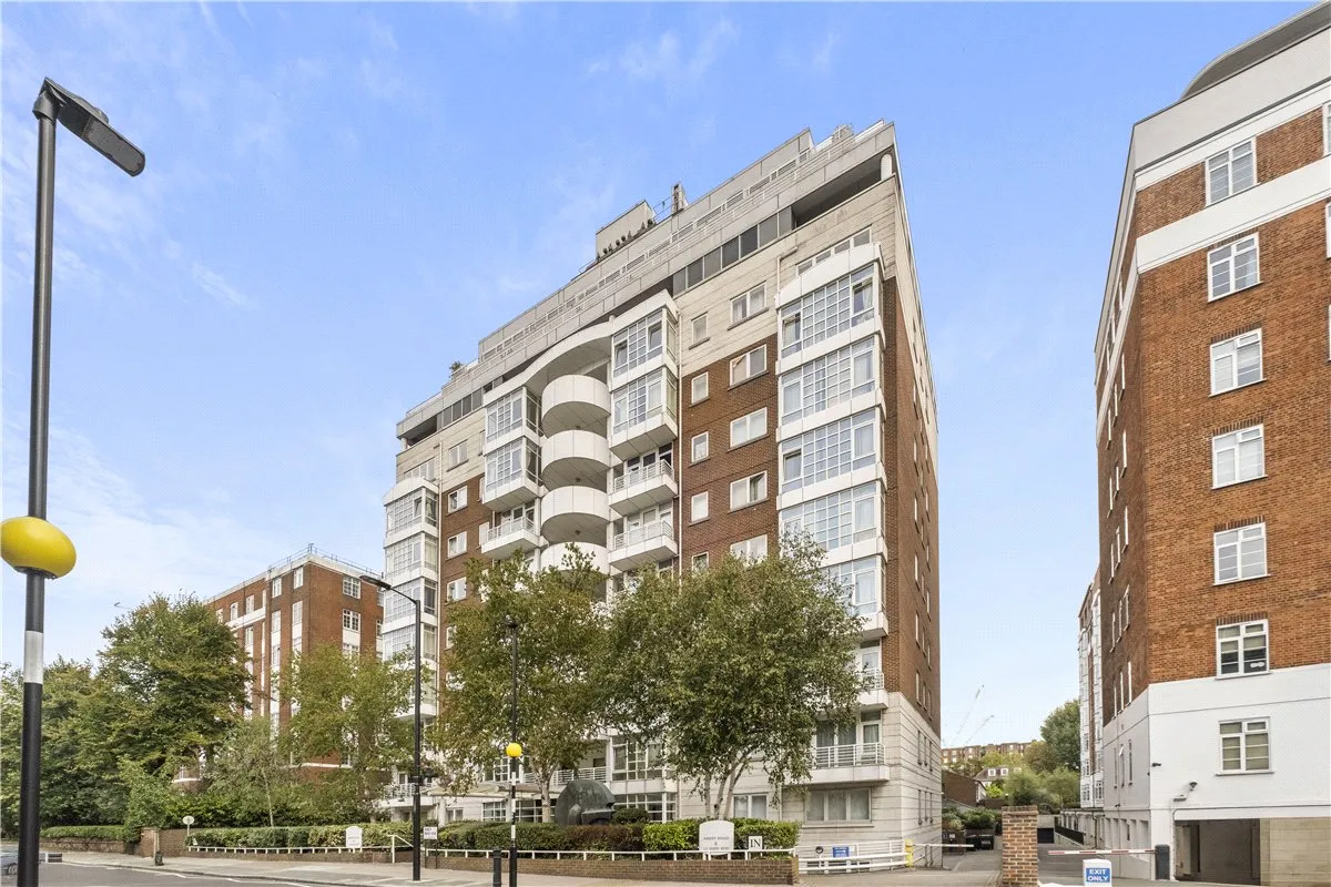 Abbey Road, London, NW8, photo 6