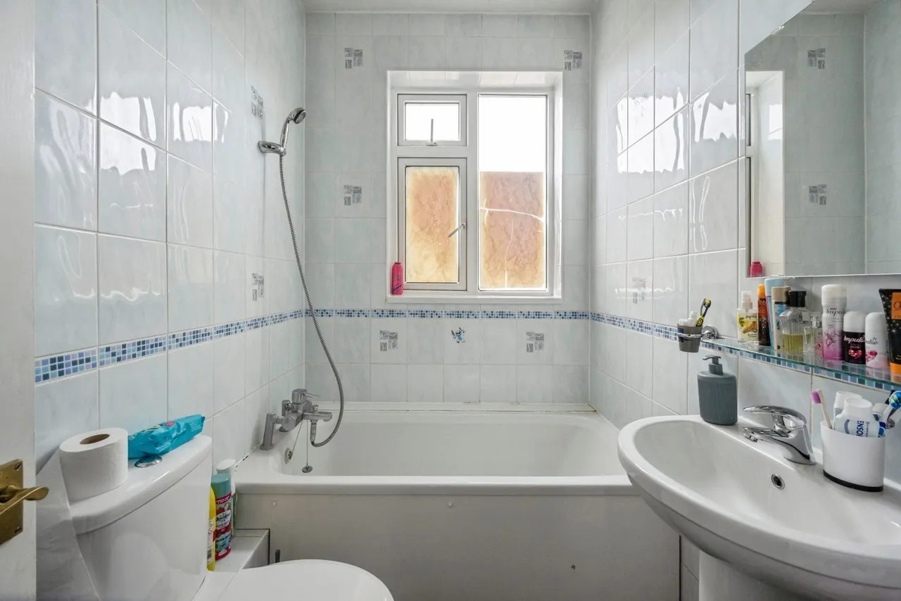Elmfield Road, Doncaster, South Yorkshire, DN1, photo 9