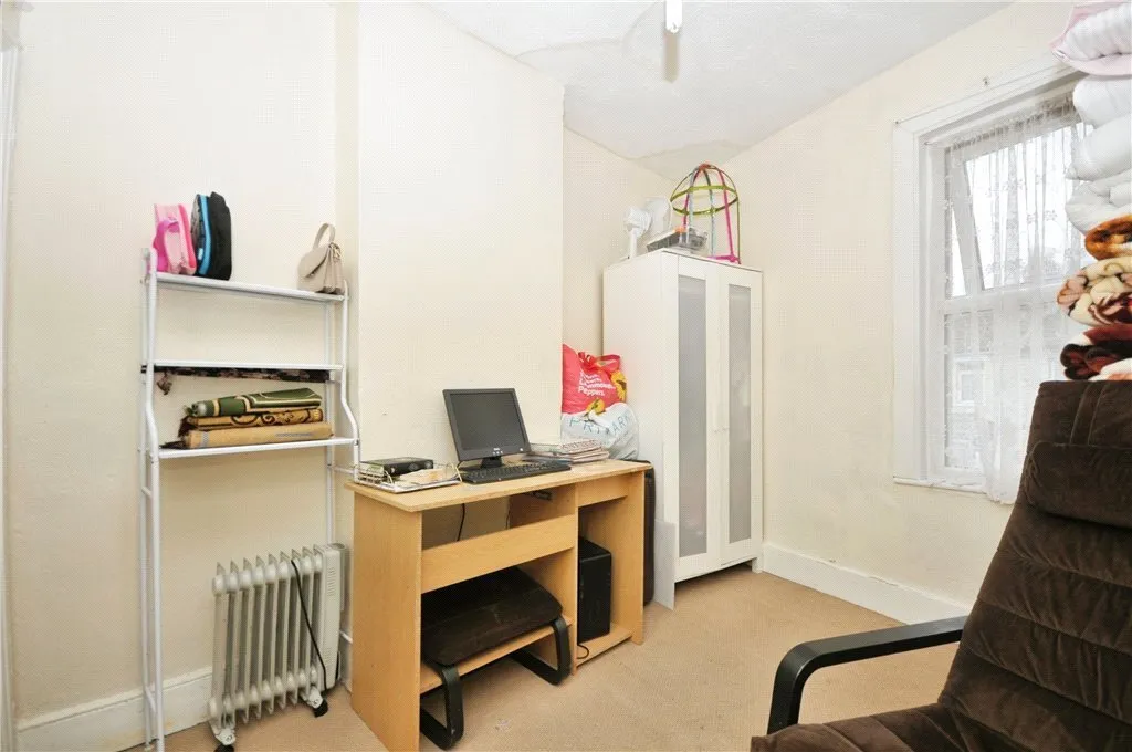 Frant Road, Thornton Heath, CR7, photo 9