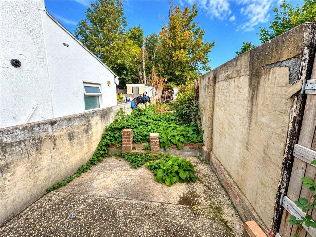 Frant Road, Thornton Heath, CR7, photo 11
