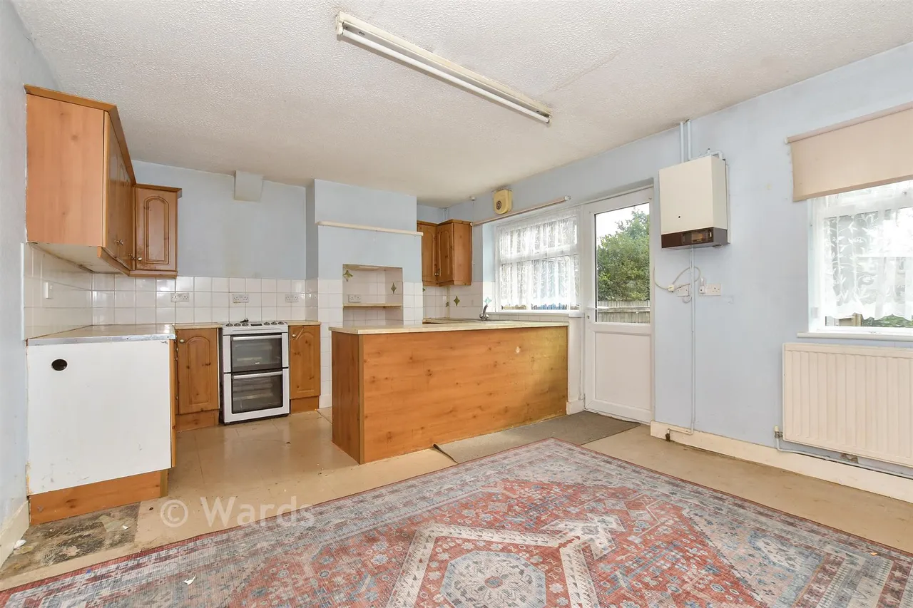 Mayers Road, Walmer, CT14, photo 6