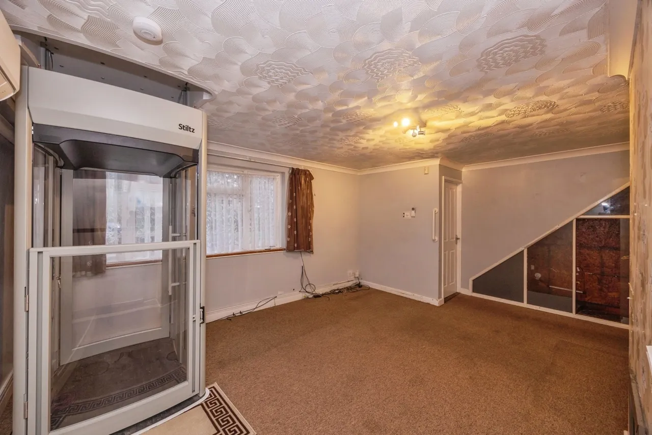 Prospect Lane, Havant, PO9, photo 9