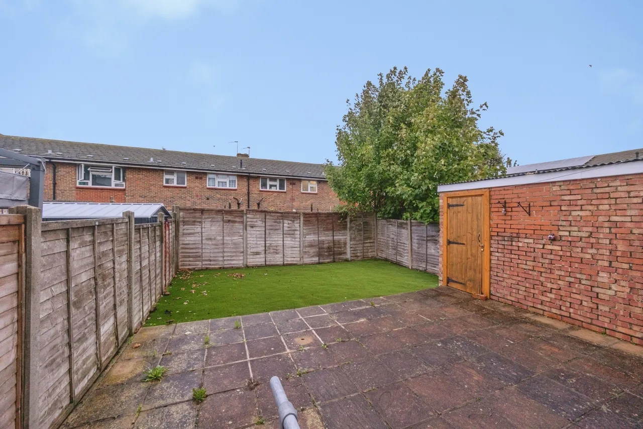 Prospect Lane, Havant, PO9, photo 4
