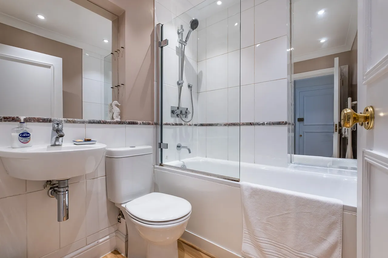 Cambridge Street, London, SW1V, photo 8