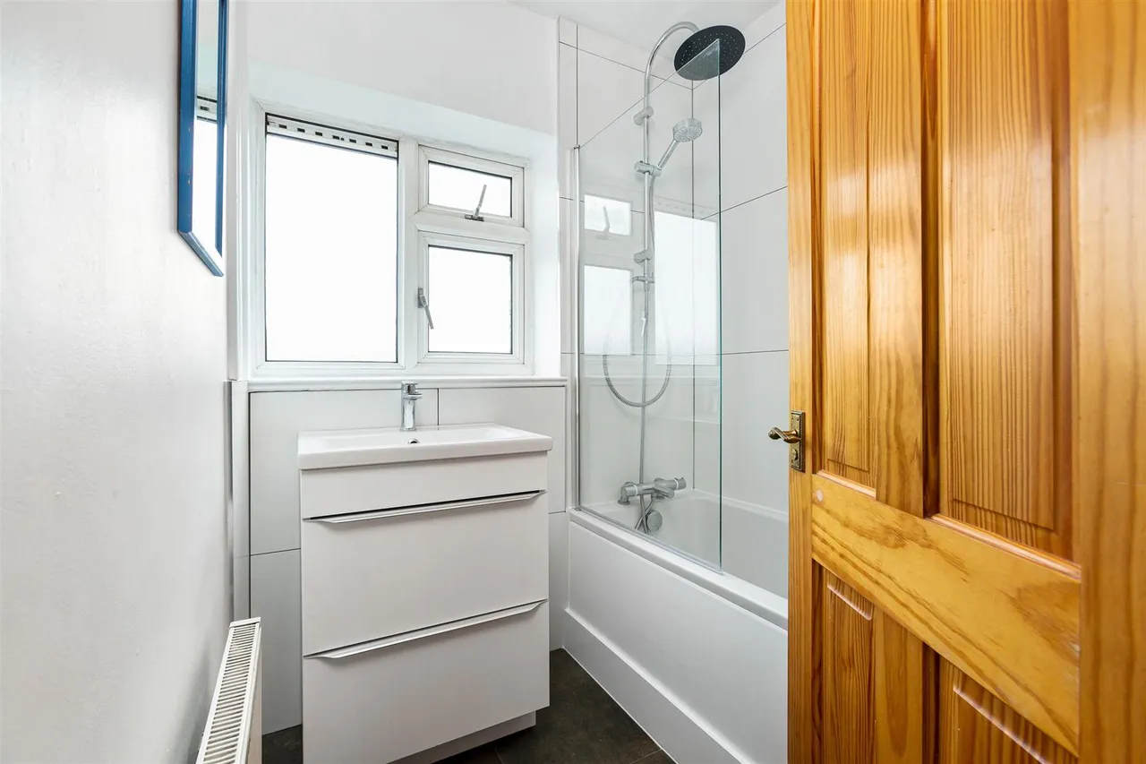 Lonsdale Road, Barnes, SW13, photo 3