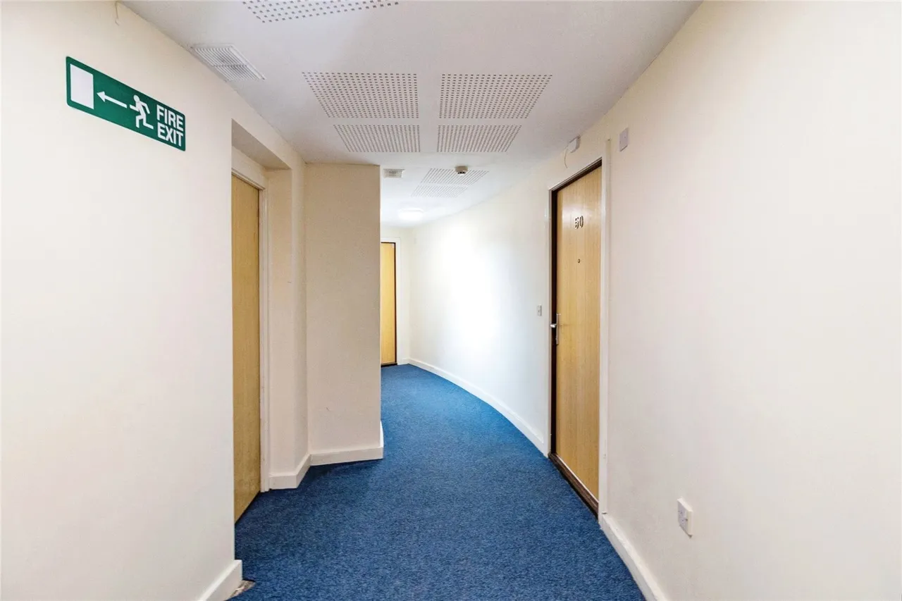 Staverton Grove, Broughton, MK10, photo 14