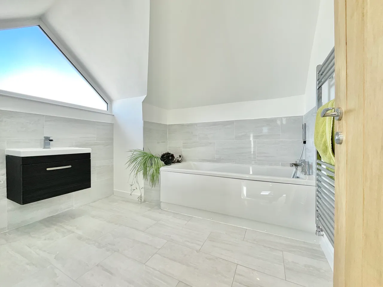 Bearstone View, Norton-In-Hales, TF9, photo 16