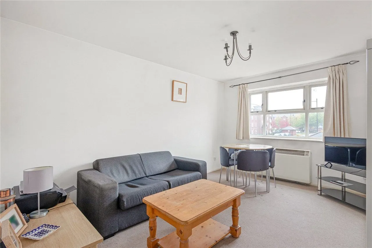 1 bed flat to rent, Henry Doulton Drive, London, SW17