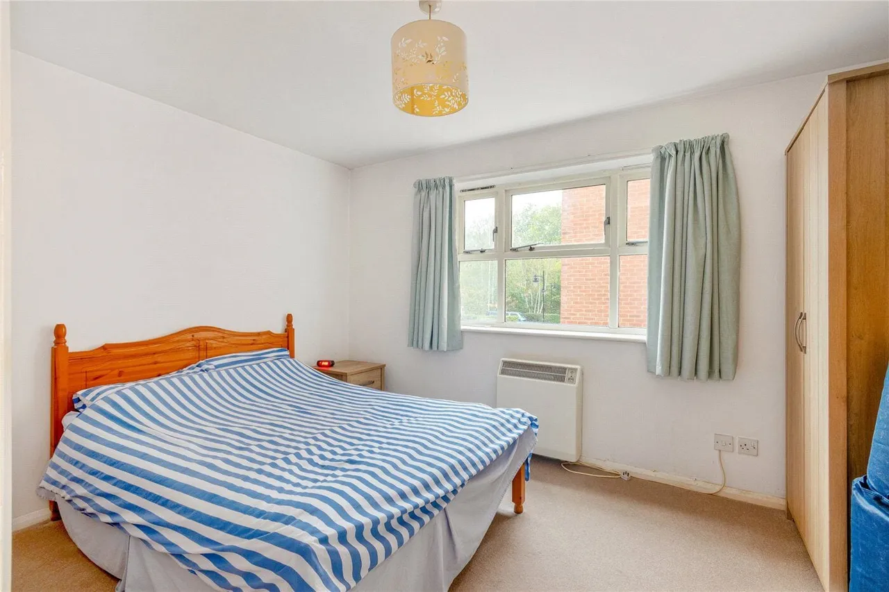 Henry Doulton Drive, London, SW17, photo 5