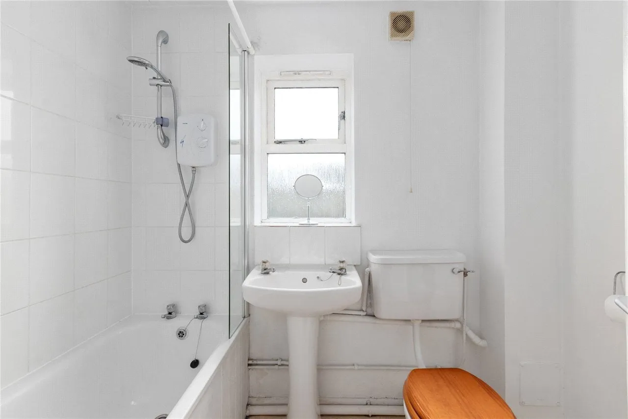 Henry Doulton Drive, London, SW17, photo 6