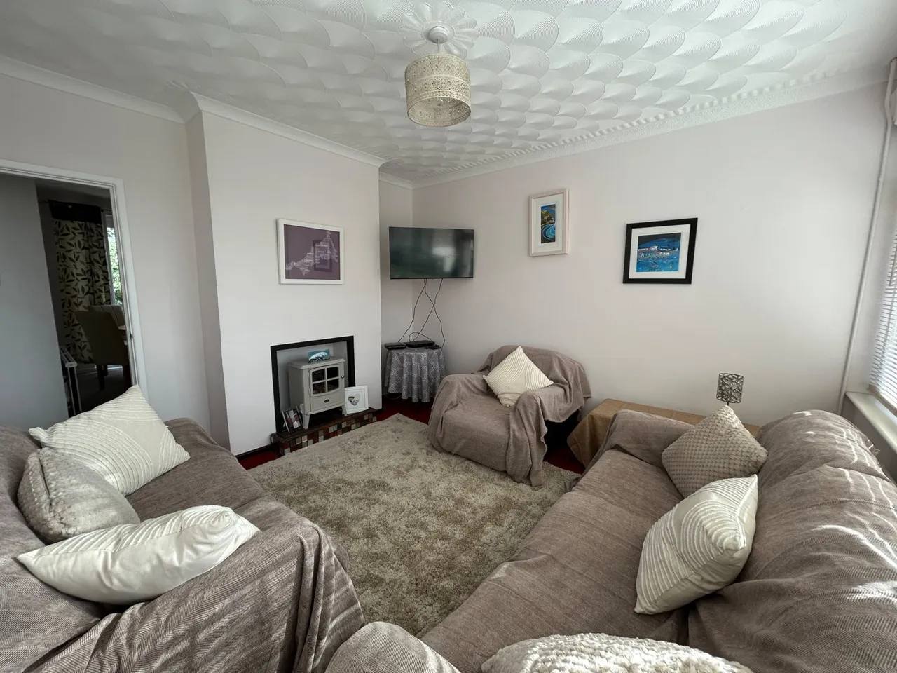 Crud Yr Awel, Bryncoch, SA10, photo 2