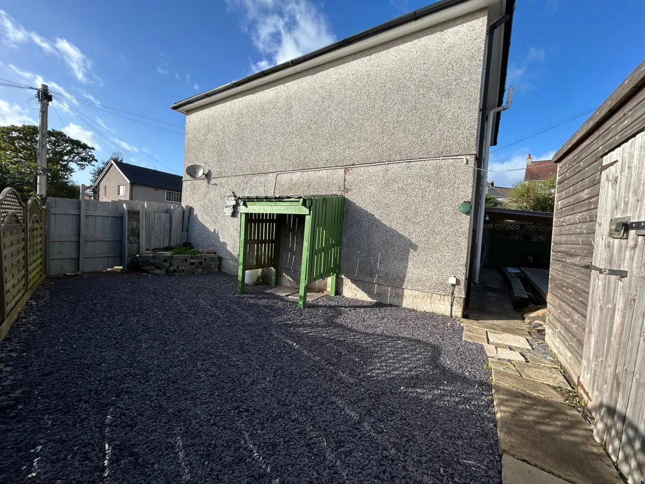 Crud Yr Awel, Bryncoch, SA10, photo 23