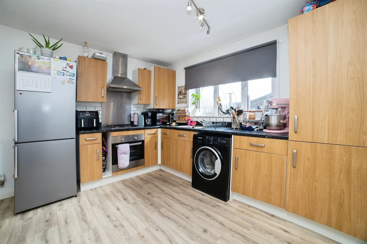 Morewood Drive, Alfreton, DE55, photo 8
