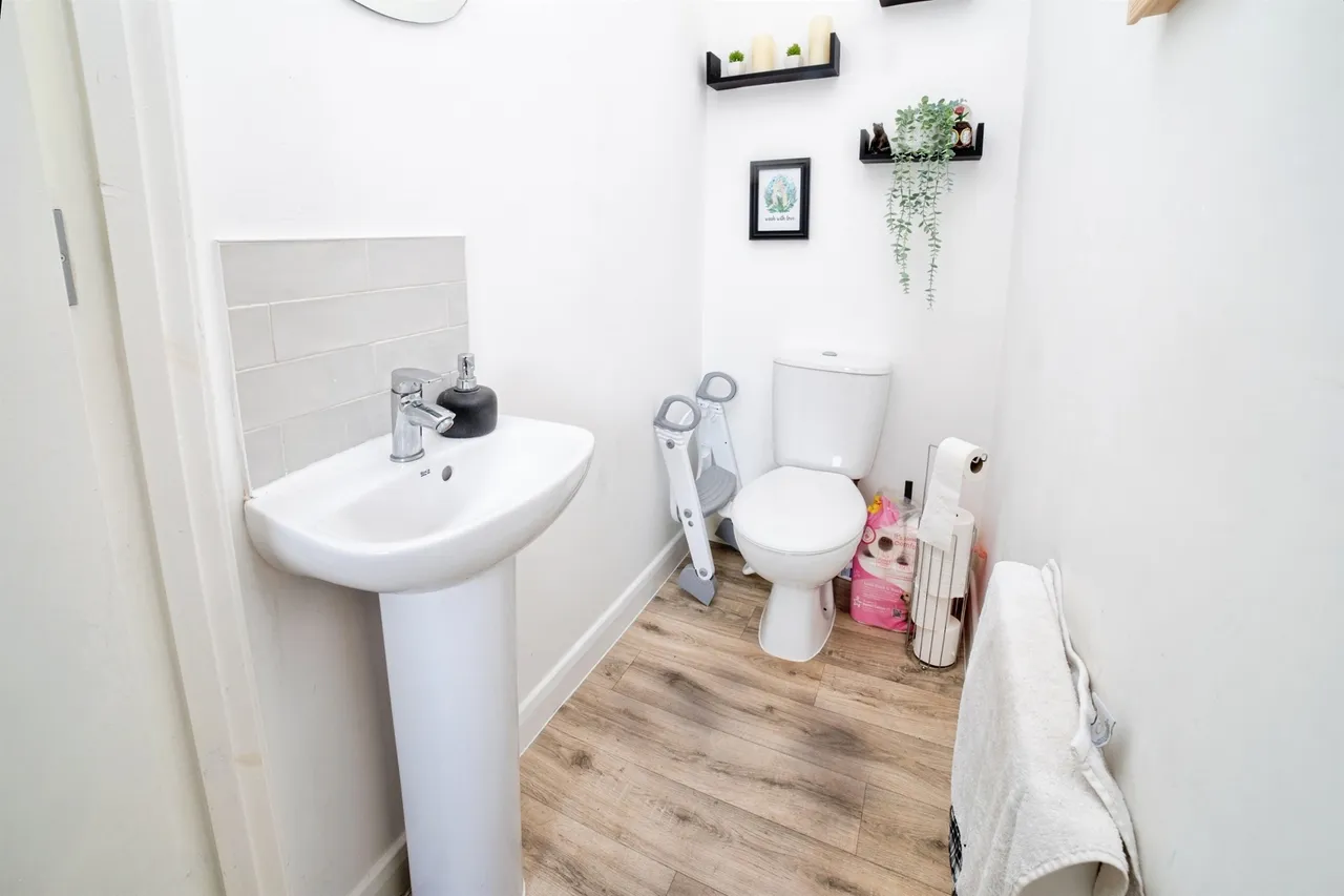 Morewood Drive, Alfreton, DE55, photo 10