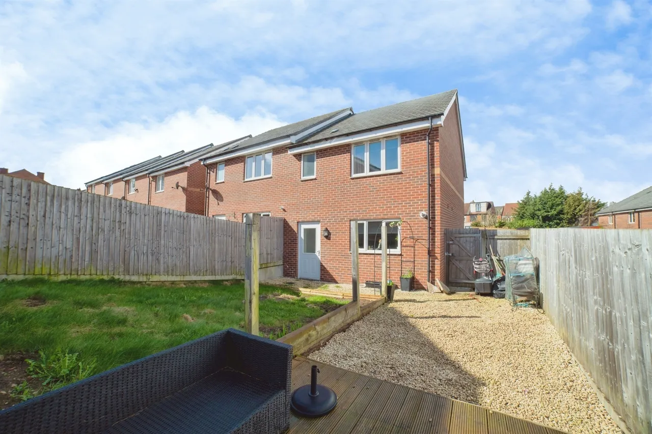 Morewood Drive, Alfreton, DE55, photo 17