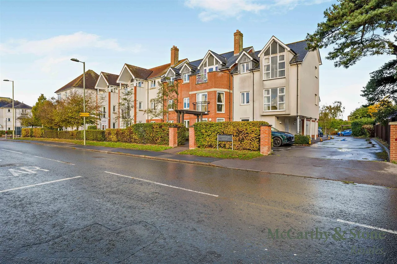 Avenue Road, Lymington, SO41, photo 20
