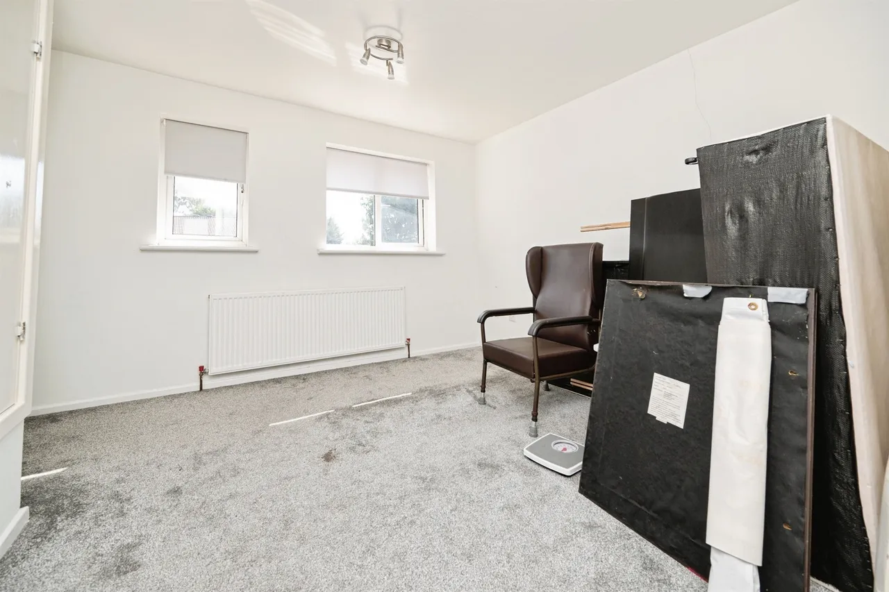 Macdonald Close, Tividale, Oldbury, photo 6