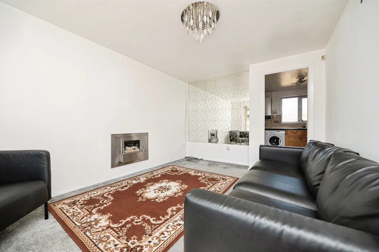 Macdonald Close, Tividale, Oldbury, photo 4