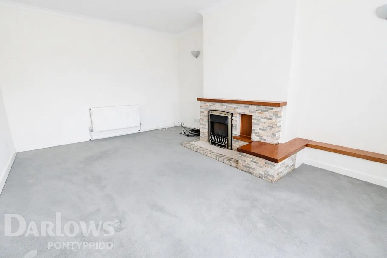 Whiterock Close, Pontypridd, photo 4