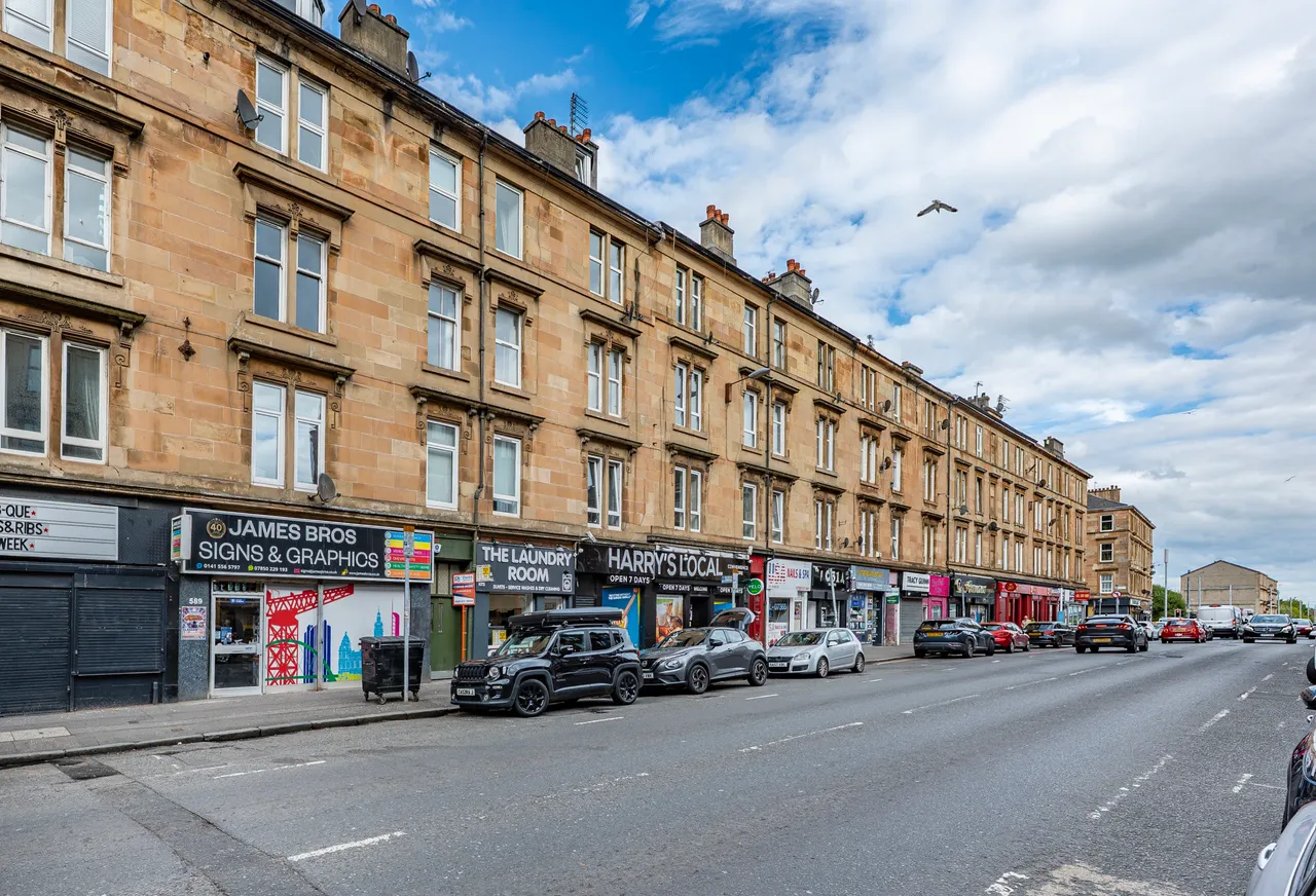 2 bed flat for sale, Duke Street, Dennistoun, G31