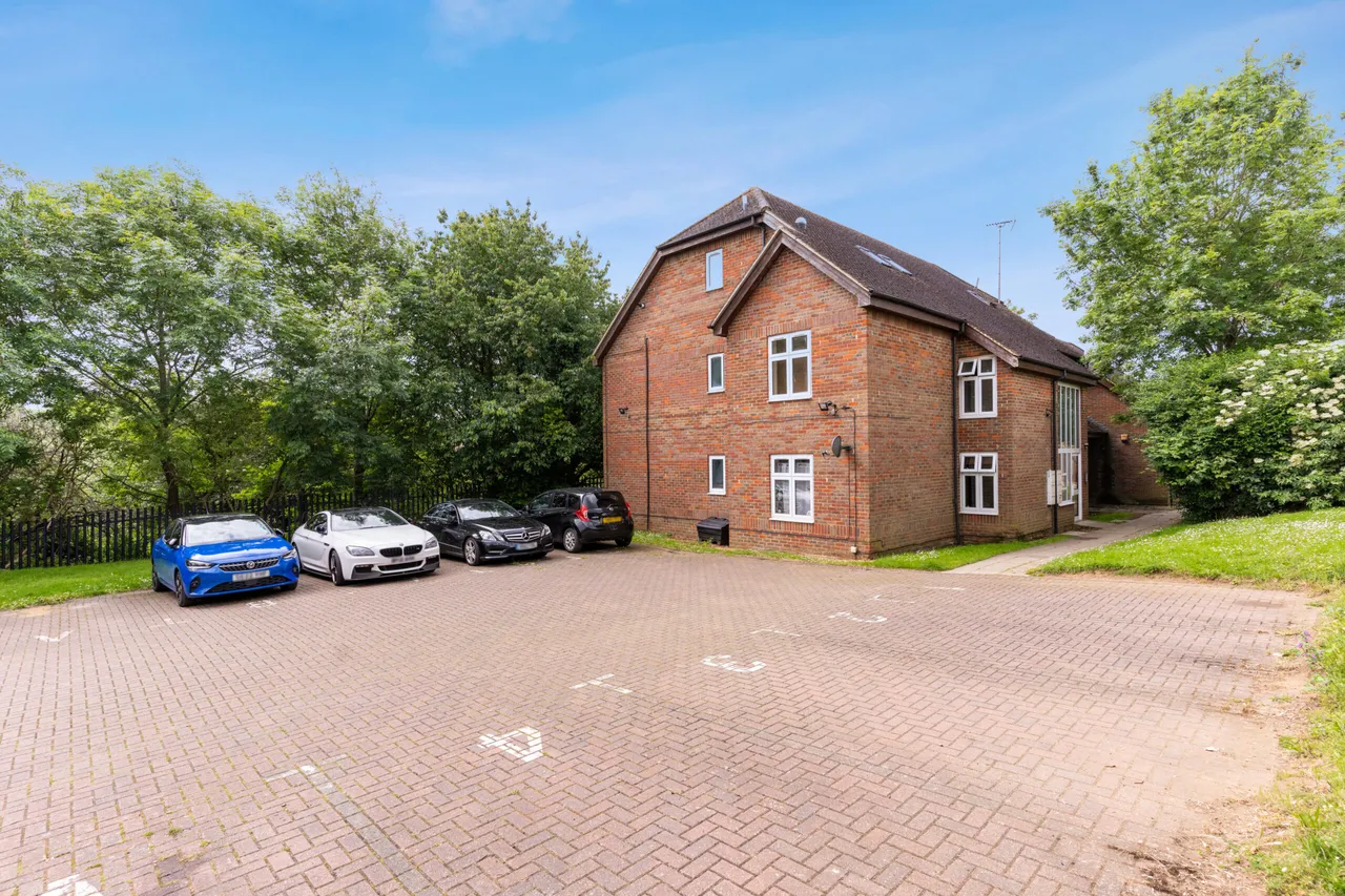 Flat 3, Broughton Court, Wychdell, Stevenage, SG2 8JF, photo 13