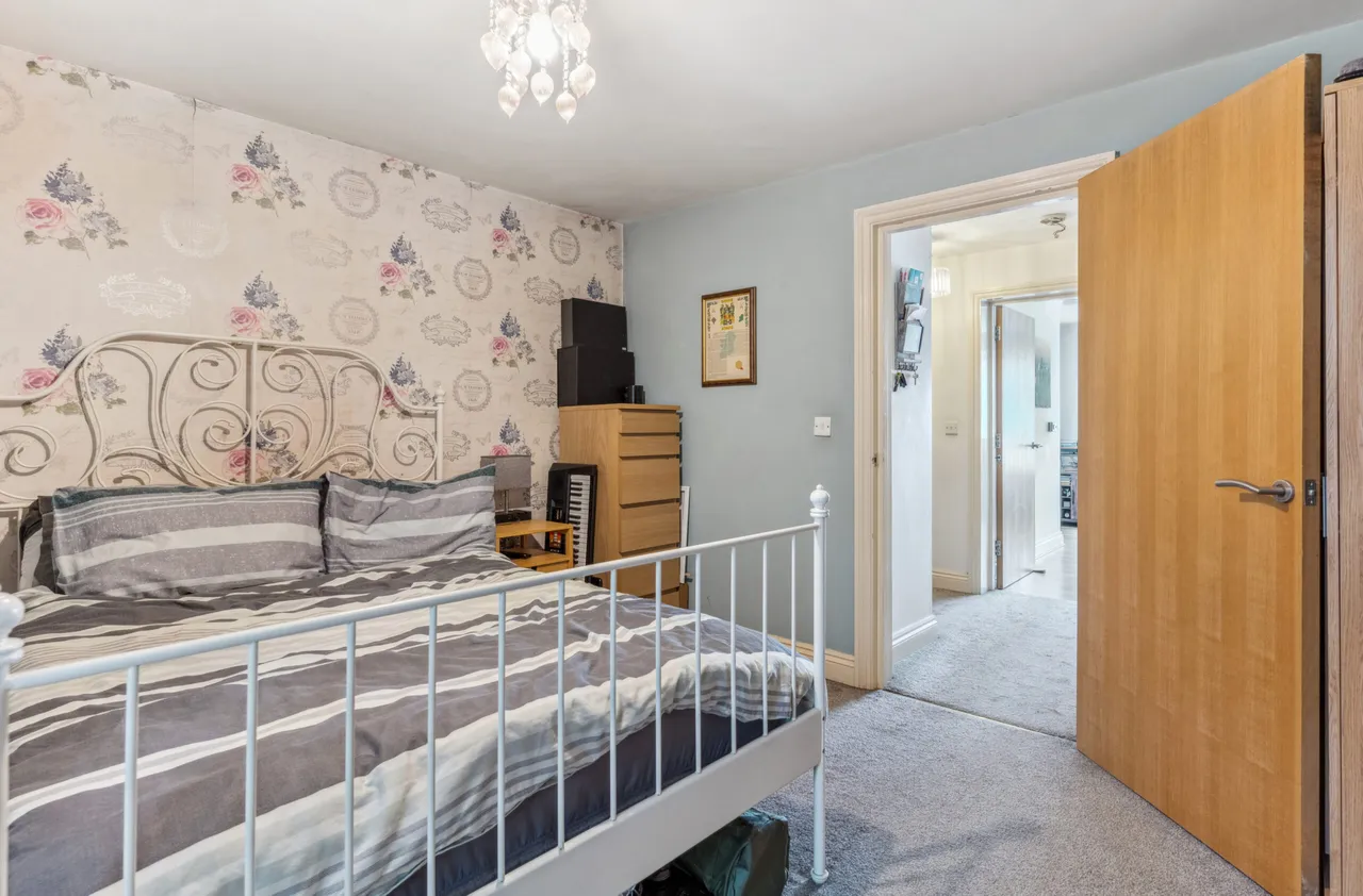 Flat 3, Broughton Court, Wychdell, Stevenage, SG2 8JF, photo 5