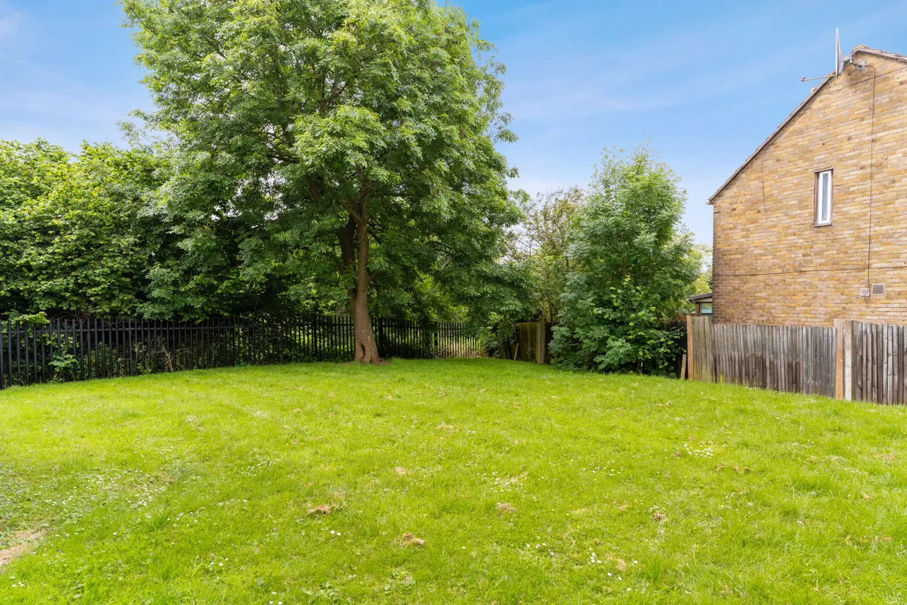 Flat 3, Broughton Court, Wychdell, Stevenage, SG2 8JF, photo 12