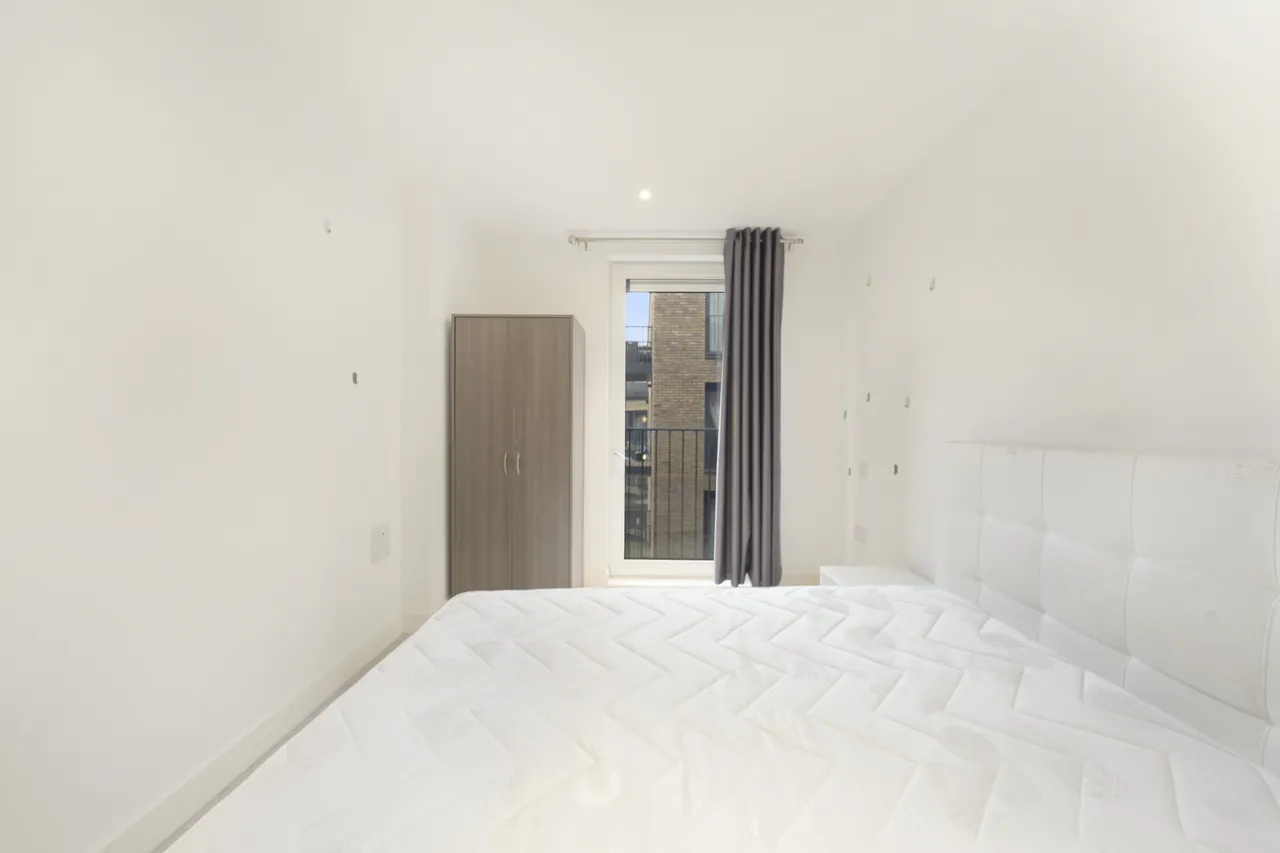 Whiting Way, London, SE16, photo 9