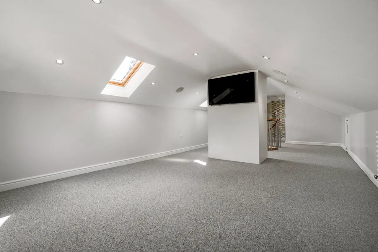 Waterside Close, Ripponden, HX6, photo 22
