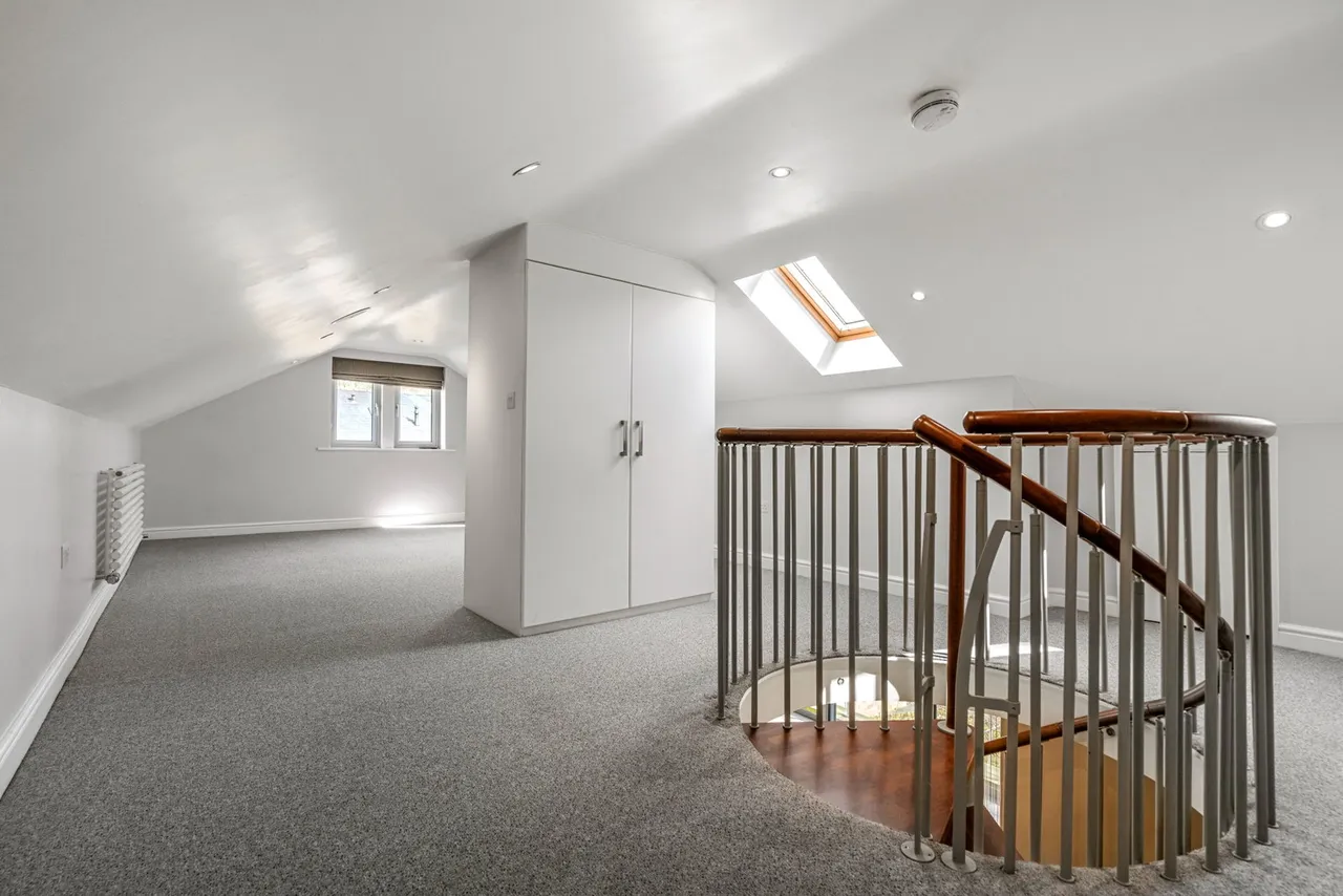 Waterside Close, Ripponden, HX6, photo 19