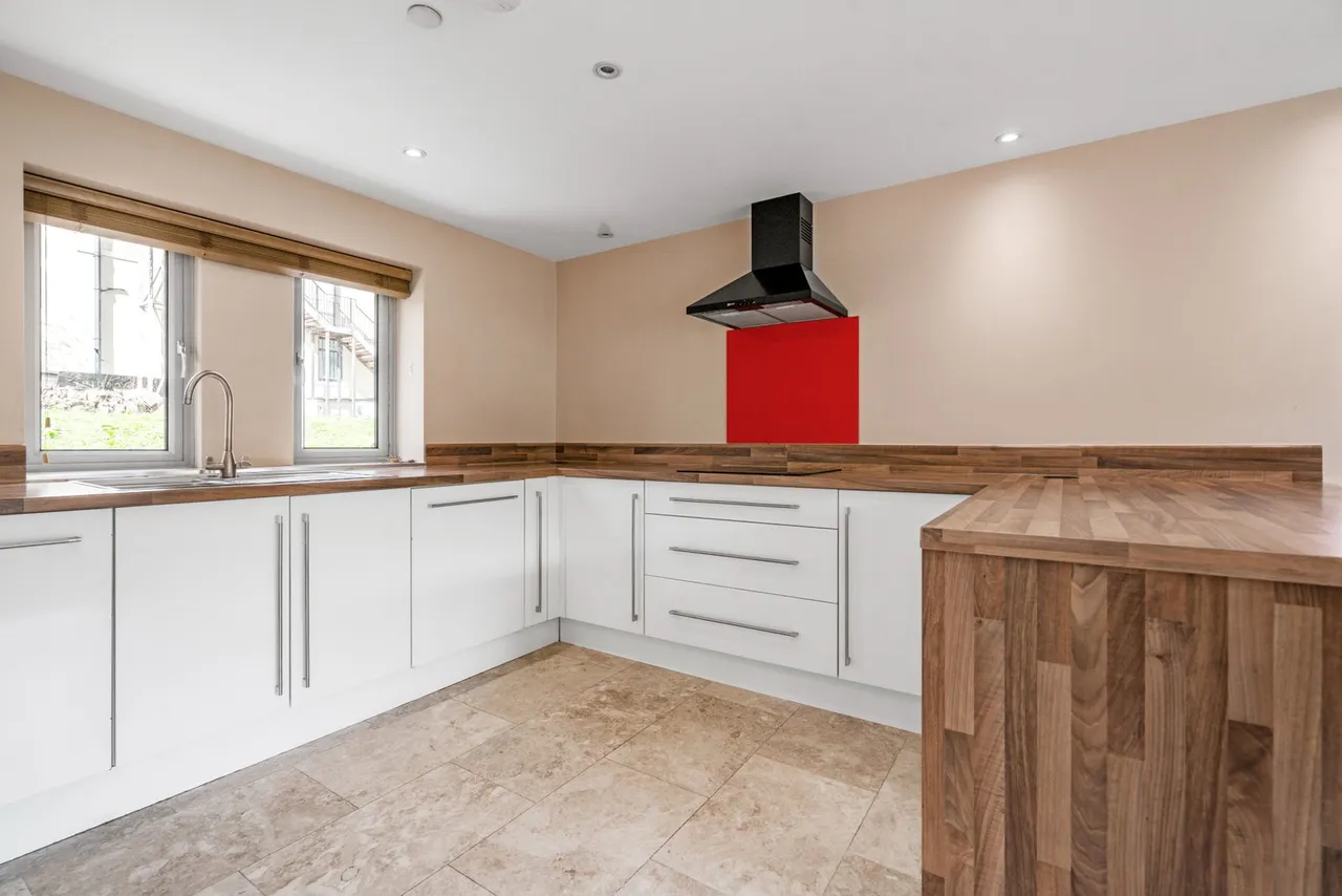 Waterside Close, Ripponden, HX6, photo 9