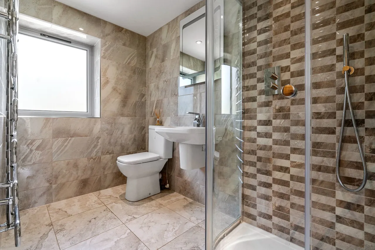Waterside Close, Ripponden, HX6, photo 17