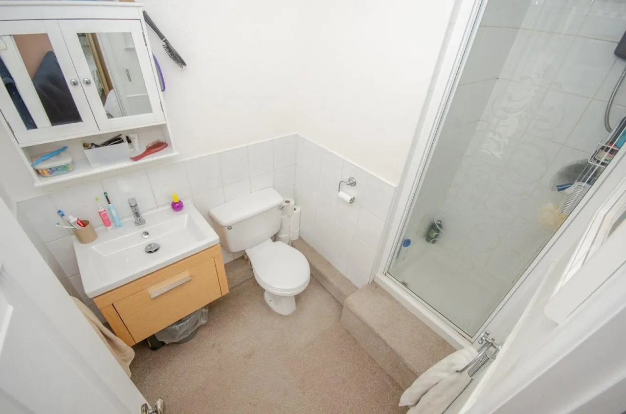 Graham Road, Downend, BS16, photo 16