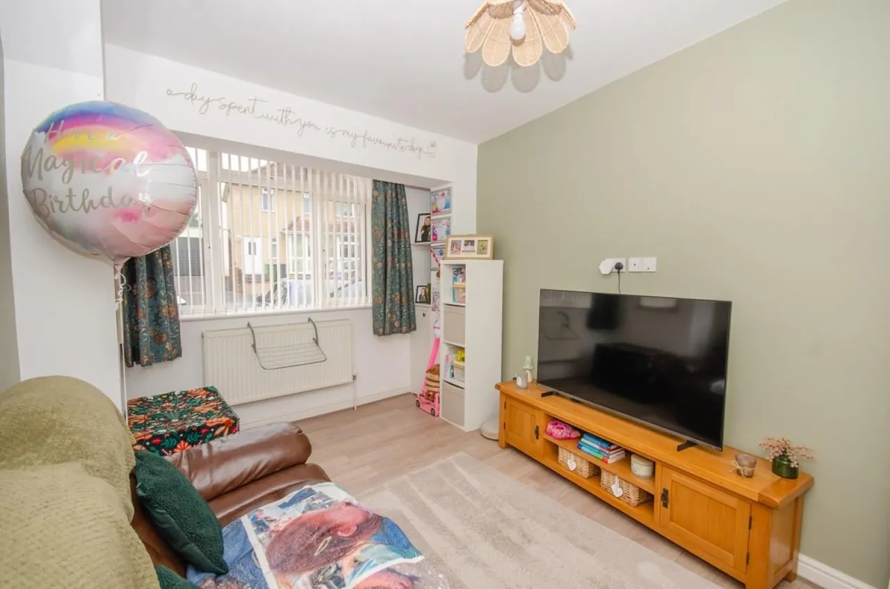 Graham Road, Downend, BS16, photo 13