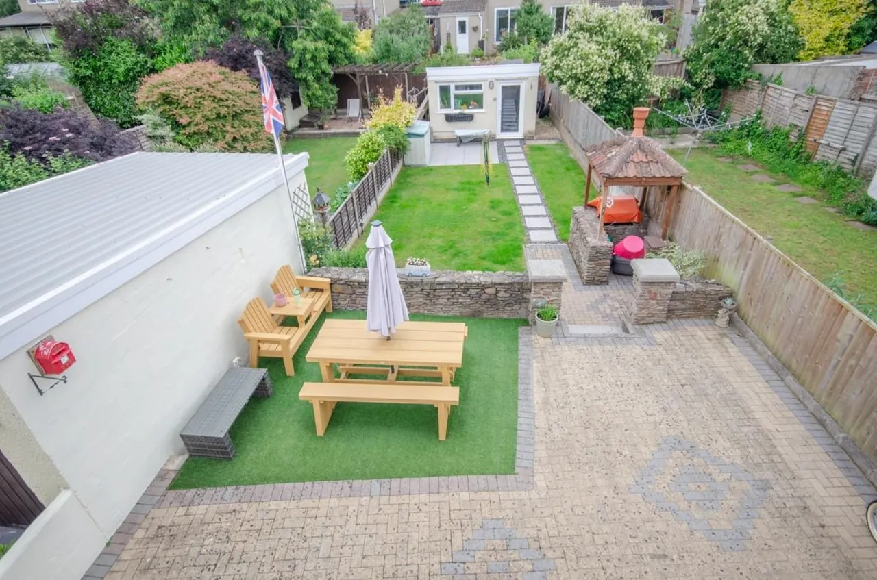 Graham Road, Downend, BS16, photo 14