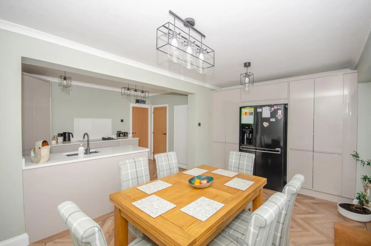 Graham Road, Downend, BS16, photo 4