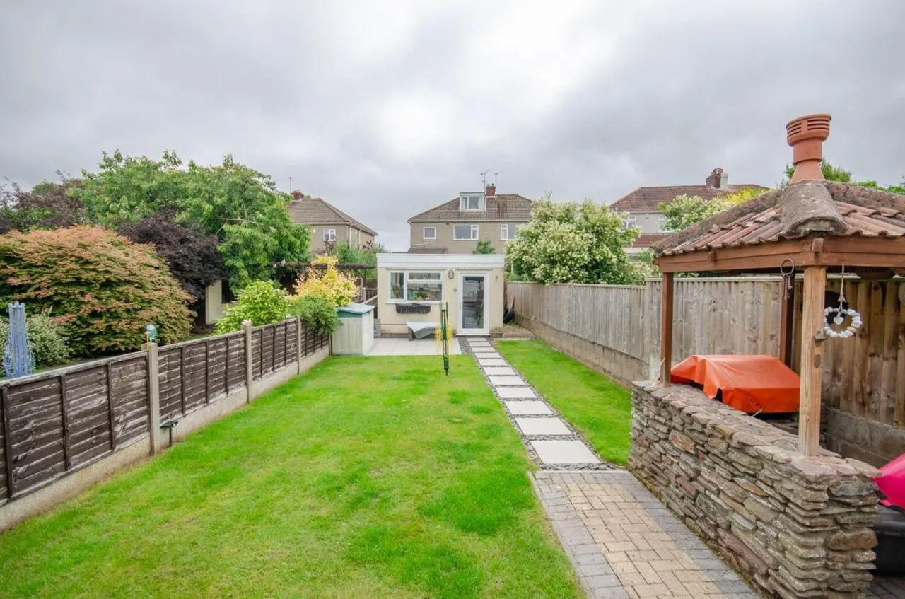 Graham Road, Downend, BS16, photo 26