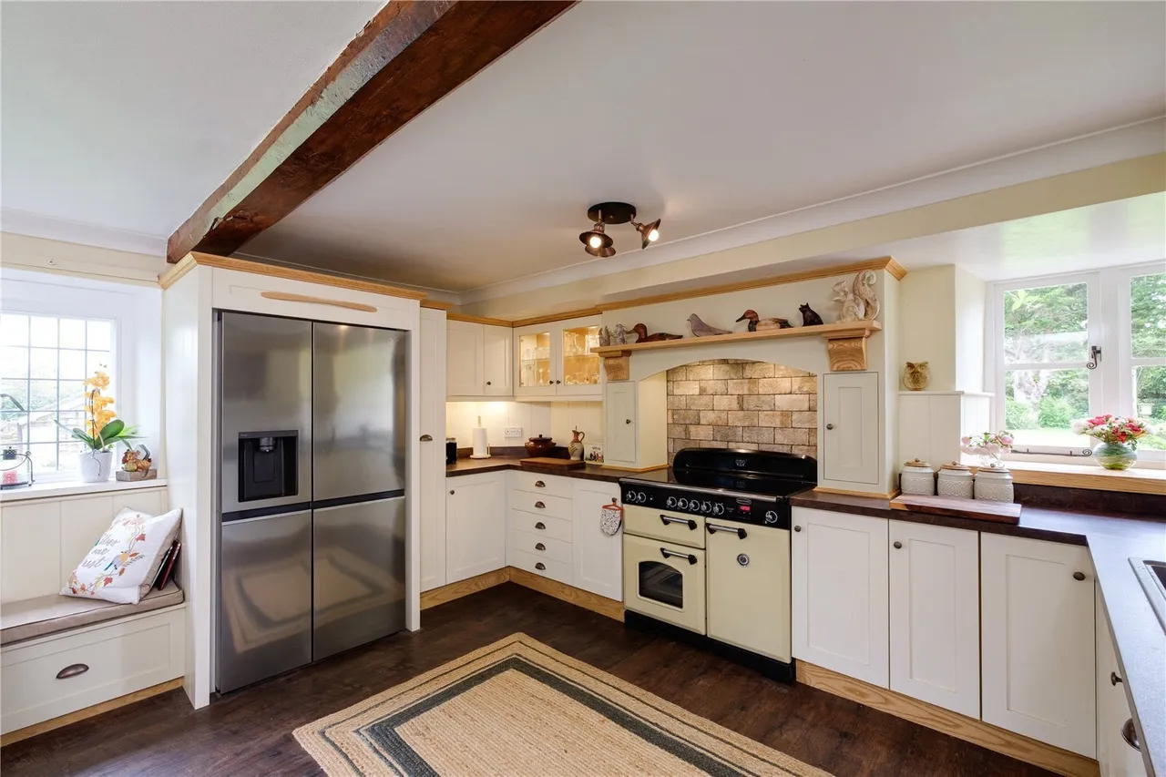 Claycastle, Haselbury Plucknett, TA18, photo 5
